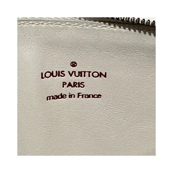 Pre Loved Louis Vuitton Pochette Epi Leather Clutch Women White Clutch Bags - Picture 5 of 8